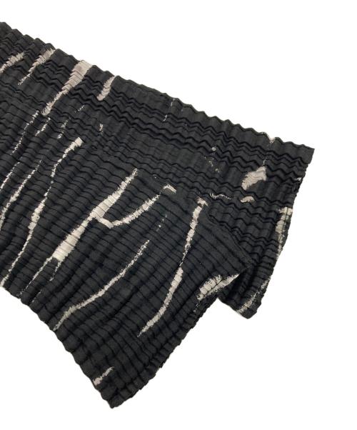 ISSEY MIYAKE（イッセイミヤケ）ISSEY MIYAKE (イッセイミヤケ) 総柄プリントカットソー ブラック サイズ:Lの古着・服飾アイテム