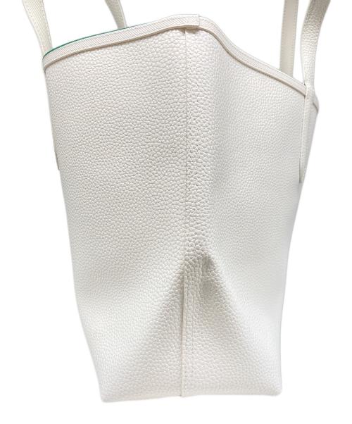 LACOSTE（ラコステ）LACOSTE (ラコステ) リバーシブルトートバッグ ホワイトの古着・服飾アイテム