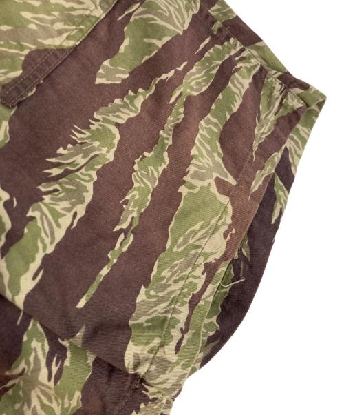 TENDERLOIN（テンダーロイン）TENDERLOIN (テンダーロイン) T-BAMBOO SHORTS タイガーカモハーフパンツ パープル×カーキ サイズ:Sの古着・服飾アイテム