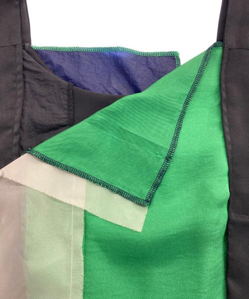 UN3D.（アンスリード）UN3D. (アンスリード) ノースリーブワンピース グリーン×ブラック サイズ:38の古着・服飾アイテム