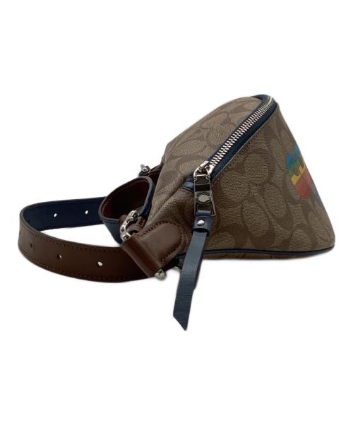 COACH（コーチ）COACH (コーチ) シグネチャーウエストバッグ ブラウンの古着・服飾アイテム