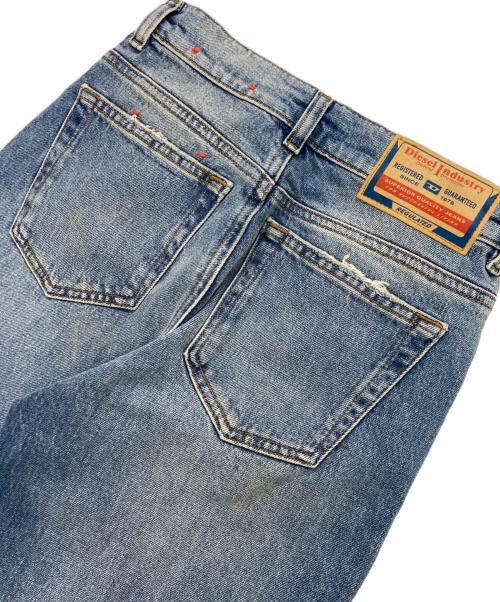 DIESEL（ディーゼル）DIESEL (ディーゼル) 1978 D-AKEMI デニムパンツ インディゴ サイズ:W23の古着・服飾アイテム