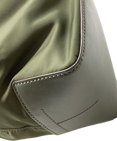 TORY BURCH（トリーバーチ）TORY BURCH (トリーバーチ) ショルダーバッグ グリーンの古着・服飾アイテム