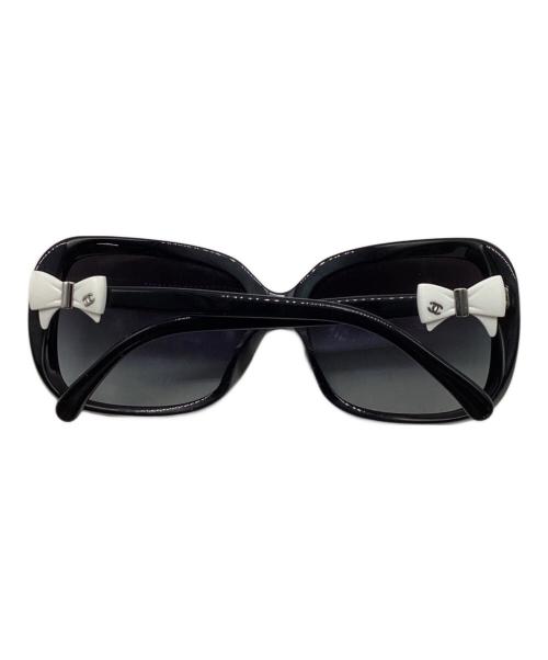 CHANEL（シャネル）CHANEL (シャネル) ココマークリボンサングラス ブラック サイズ:60□17 135の古着・服飾アイテム