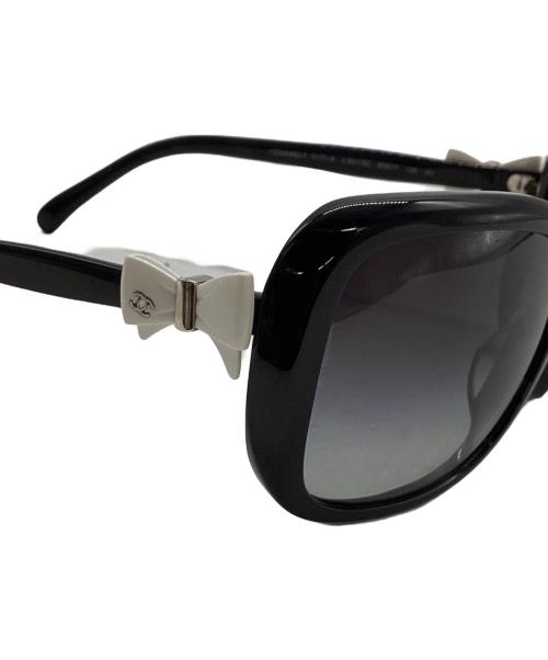 CHANEL（シャネル）CHANEL (シャネル) ココマークリボンサングラス ブラック サイズ:60□17 135の古着・服飾アイテム