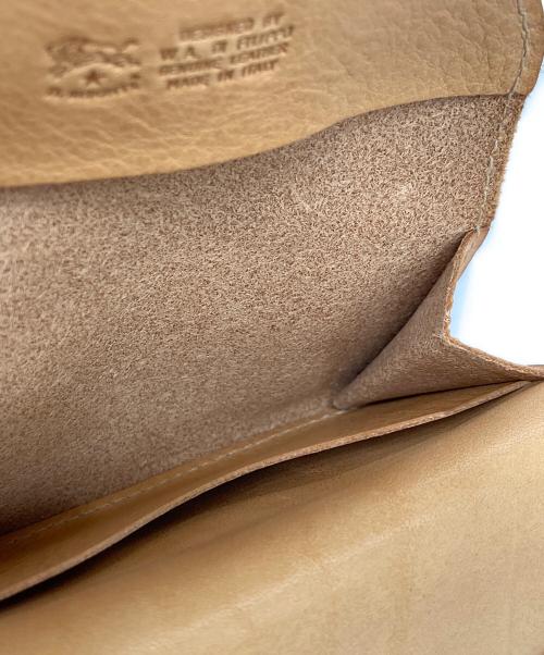 IL BISONTE（イル ビゾンテ）IL BISONTE (イル ビゾンテ) フラップカードケース ブラウンの古着・服飾アイテム