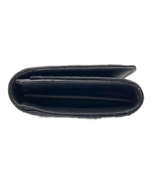 BURBERRY（バーバリー）BURBERRY (バーバリー) LOLA キルティングロングウォレット ブラックの古着・服飾アイテム