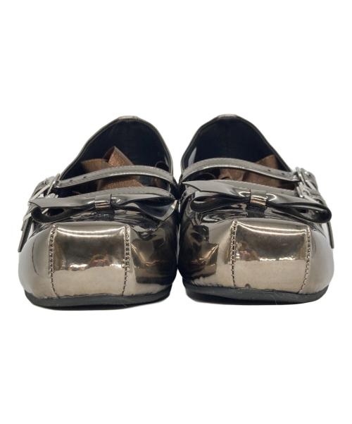 AKIKO AOKI（アキコ アオキ）AKIKO AOKI (アキコ アオキ) giselle flat mirror ブラック サイズ:23の古着・服飾アイテム