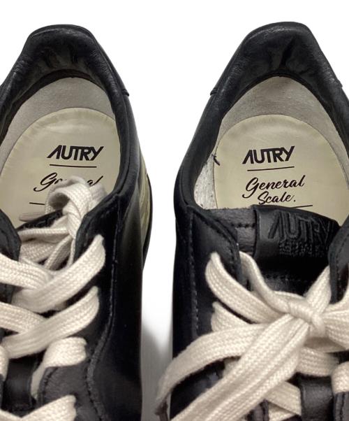 Maison MIHARA YASUHIRO（メゾン ミハラ ヤスヒロ）Maison MIHARA YASUHIRO (メゾン ミハラ ヤスヒロ) AUTRY (オートリ―) SUPVINT LOW ブラック サイズ:45の古着・服飾アイテム