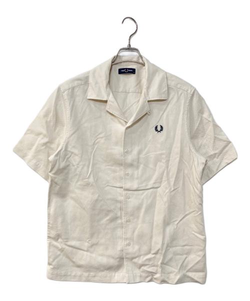 FRED PERRY（フレッドペリー）FRED PERRY (フレッドペリー) PIQUE TEXTURE REVERE COLLAR SHIRT ピケ テクスチャー リビア カラー シャツ ホワイト サイズ:Mの古着・服飾アイテム