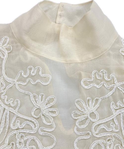 TODAYFUL（トゥデイフル）TODAYFUL (トゥデイフル) Sheer Embroidery Blouse アイボリー サイズ:FREEの古着・服飾アイテム
