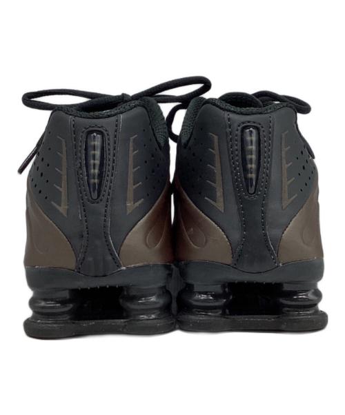 NIKE（ナイキ）NIKE (ナイキ) SHOX R4 ブラウン サイズ:US W9の古着・服飾アイテム