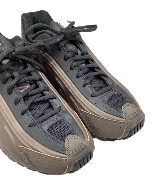 NIKE（ナイキ）NIKE (ナイキ) SHOX R4 ブラウン サイズ:US W9の古着・服飾アイテム