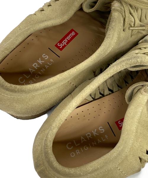 CLARKS（クラークス）CLARKS (クラークス) SUPREME (シュプリーム) Wallabee ベージュ サイズ:UK8の古着・服飾アイテム