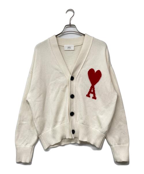 AMI Alexandre Mattiussi（アミアレクサンドルマテュッシ）AMI Alexandre Mattiussi (アミアレクサンドルマテュッシ) ロゴカーディガン ホワイト サイズ:Lの古着・服飾アイテム