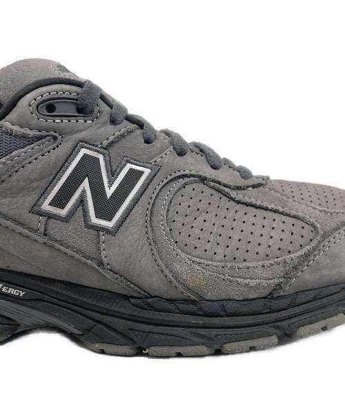 NEW BALANCE（ニューバランス）NEW BALANCE (ニューバランス) M2002REH ローカットスニーカー グレー サイズ:26.5の古着・服飾アイテム