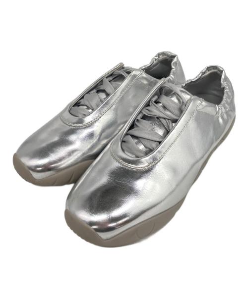 JW PEI（ジェイダブリューペイ）JW PEI (ジェイダブリューペイ) Flavia バレリーナ スニーカー シルバー サイズ:39の古着・服飾アイテム
