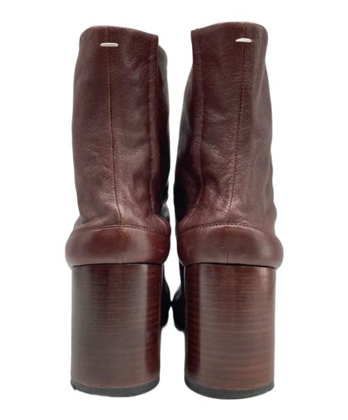 Maison Margiela（メゾンマルジェラ）Maison Margiela (メゾンマルジェラ) Tabi アンクルブーツ ブラウン サイズ:37の古着・服飾アイテム