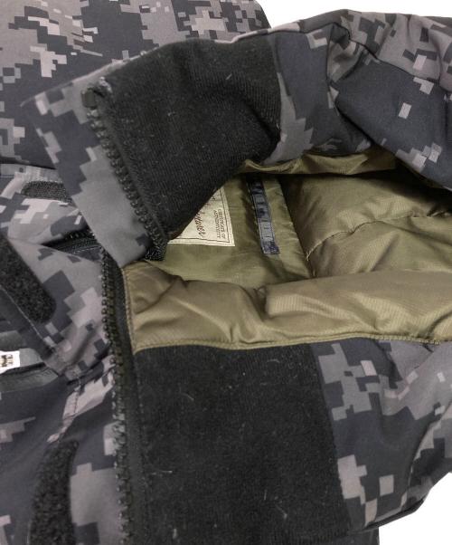 AVIREX（アヴィレックス）AVIREX (アヴィレックス) MILITARY FUNCTION DOWN HOODY グレー サイズ:Lの古着・服飾アイテム