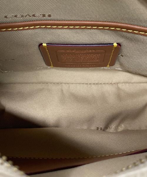COACH（コーチ）COACH (コーチ) カメラバッグ ベージュの古着・服飾アイテム