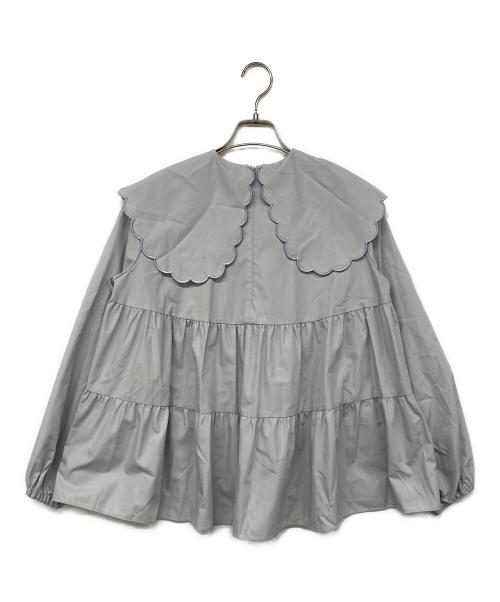 YORI（ヨリ）YORI (ヨリ) スカラップロングスリーブブラウス グレー サイズ:Fの古着・服飾アイテム