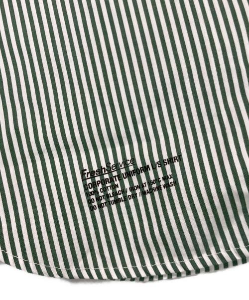 FreshService（フレッシュサービス）FreshService (フレッシュサービス) CORPORATE UNIFORM L/S SHIRT ストライプシャツ ホワイト×グリーン サイズ:Sの古着・服飾アイテム