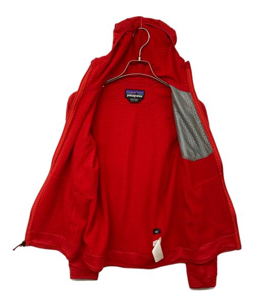 Patagonia（パタゴニア）Patagonia (パタゴニア) R1フルジップパーカー レッド サイズ:Sの古着・服飾アイテム