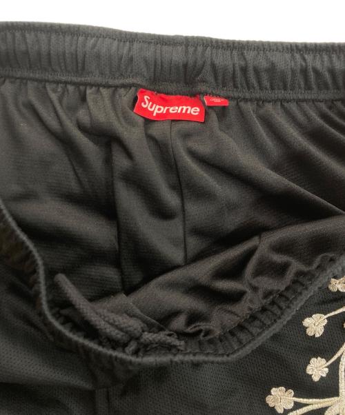 SUPREME（シュプリーム）Supreme (シュプリーム) Floral Soccer Short ブラック サイズ:Ｍの古着・服飾アイテム