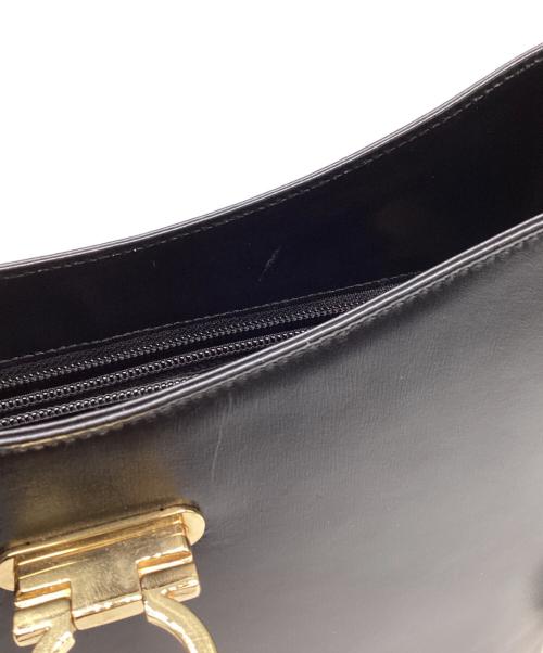 Salvatore Ferragamo（サルヴァトーレ フェラガモ）Salvatore Ferragamo (サルヴァトーレ フェラガモ) ガンチーニハンドバッグ ブラックの古着・服飾アイテム