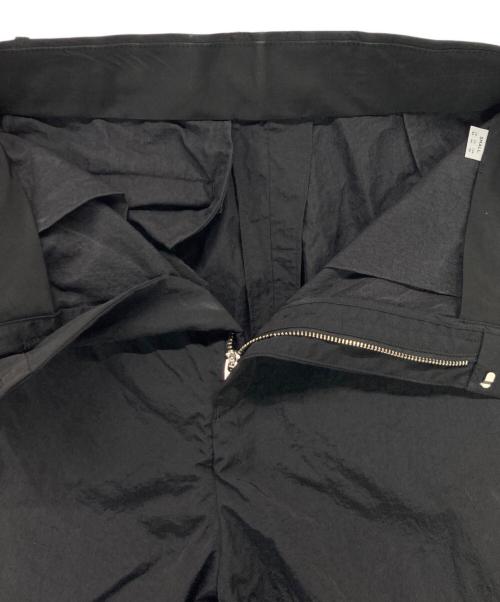 H BEAUTY&YOUTH（エイチ ビューティー&ユース）H BEAUTY&YOUTH (エイチ ビューティー&ユース) OLMETEX ナイロン ワイドスラックス ブラック サイズ:Sの古着・服飾アイテム