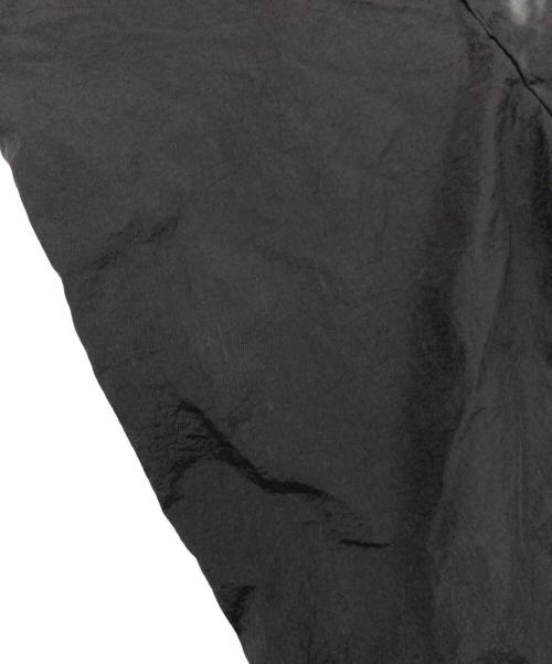H BEAUTY&YOUTH（エイチ ビューティー&ユース）H BEAUTY&YOUTH (エイチ ビューティー&ユース) OLMETEX ナイロン ワイドスラックス ブラック サイズ:Sの古着・服飾アイテム