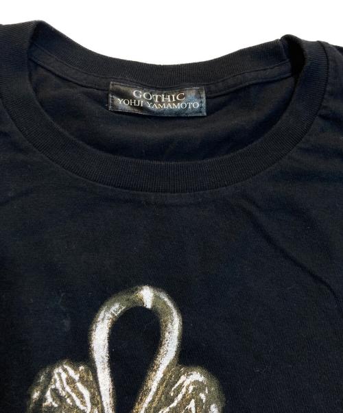 GOTHIC YOHJI YAMAMOTO（ゴシックヨウジヤマモト）GOTHIC YOHJI YAMAMOTO (ゴシックヨウジヤマモト) スカルダガープリントTee ブラック サイズ:Lの古着・服飾アイテム