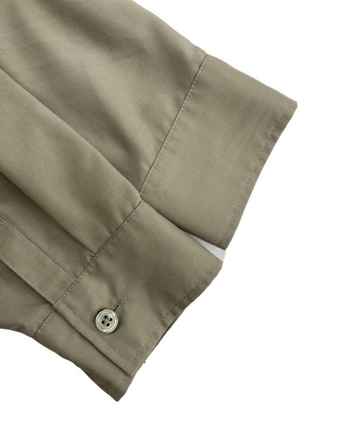 BARNEYS NEWYORK（バーニーズ・ニューヨーク）BARNEYS NEWYORK (バーニーズ・ニューヨーク) シャツワンピース オリーブ サイズ:FREEの古着・服飾アイテム