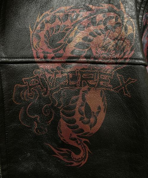 AVIREX（アヴィレックス）AVIREX (アヴィレックス) ドラゴンペイント レザージャケット ブラック サイズ:Lの古着・服飾アイテム
