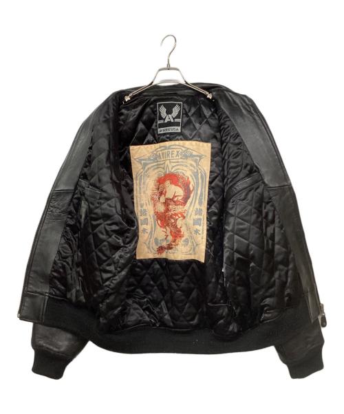 AVIREX（アヴィレックス）AVIREX (アヴィレックス) ドラゴン刺繍ラムレザーバーシティジャケット ブラック サイズ:Lの古着・服飾アイテム