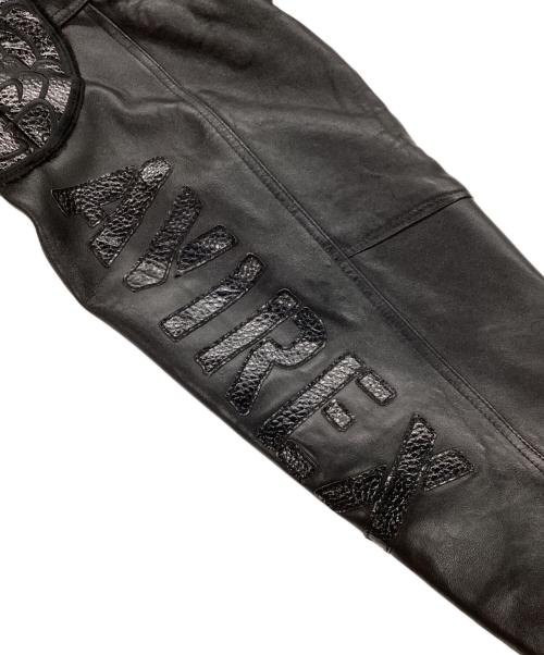 AVIREX（アヴィレックス）AVIREX (アヴィレックス) ドラゴン刺繍ラムレザーバーシティジャケット ブラック サイズ:Lの古着・服飾アイテム