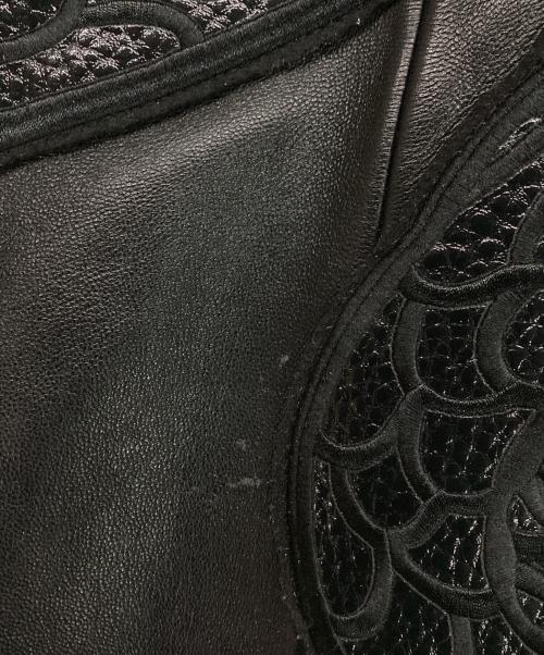 AVIREX（アヴィレックス）AVIREX (アヴィレックス) ドラゴン刺繍ラムレザーバーシティジャケット ブラック サイズ:Lの古着・服飾アイテム