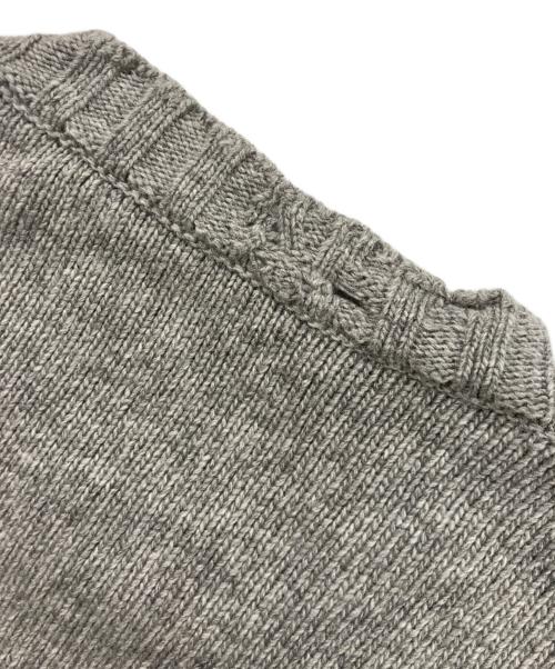 MARNI（マルニ）MARNI (マルニ) 刺繍ロゴ ダメージ加工 クルーネックニット グレー サイズ:キッズ14の古着・服飾アイテム