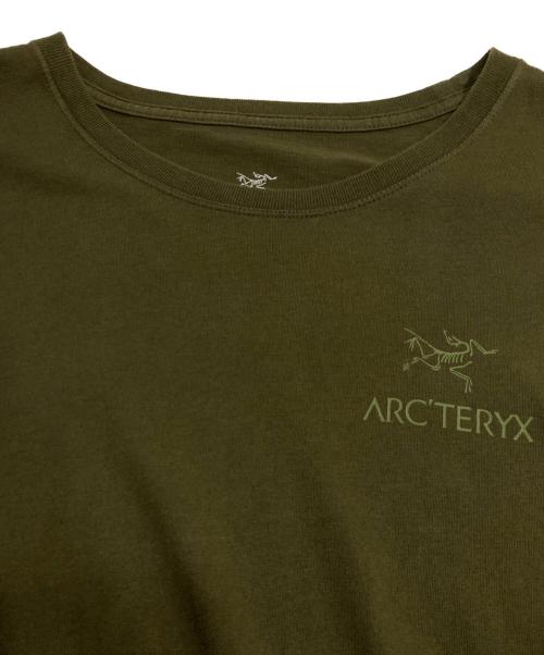 ARC'TERYX（アークテリクス）ARC'TERYX (アークテリクス) Emblem SS T-Shirt エンブレムSS Tシャツ オリーブ サイズ:Sの古着・服飾アイテム