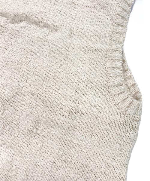 木玉ガラ紡（キタマガラボウ）木玉ガラ紡 (キタマガラボウ) ガラ紡ニットベスト ホワイト サイズ:S 未使用品の古着・服飾アイテム