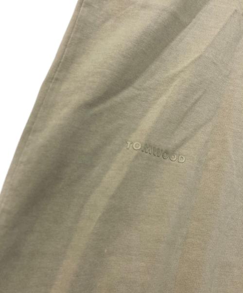 TOM WOOD（トムウッド）TOM WOOD (トムウッド) RAMS TEE クルーネックTシャツ カーキ サイズ:Mの古着・服飾アイテム