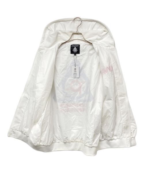 UMA STARS（ウマスタアズ）UMA STARS (ウマスタアズ) NASA (ナサ) 宇宙走娘＜コスモピュエラ＞ オリジナル シェルパーカー ホワイト サイズ:Lの古着・服飾アイテム