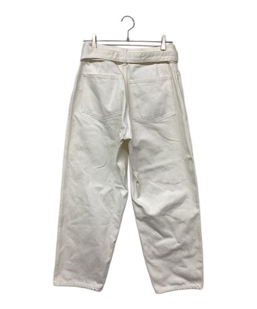 COMOLI（コモリ）COMOLI (コモリ) デニム ベルテッドパンツ ホワイト サイズ:１の古着・服飾アイテム