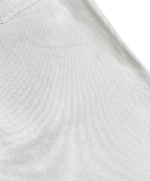 COMOLI（コモリ）COMOLI (コモリ) デニム ベルテッドパンツ ホワイト サイズ:１の古着・服飾アイテム