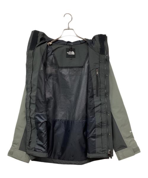 THE NORTH FACE（ザ ノース フェイス）THE NORTH FACE (ザ ノース フェイス) Mountain Light Jacket /マウンテンライトジャケット/NP62550 グレー サイズ:L 未使用品の古着・服飾アイテム