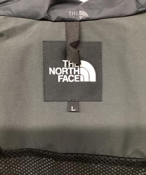 THE NORTH FACE（ザ ノース フェイス）THE NORTH FACE (ザ ノース フェイス) Mountain Light Jacket /マウンテンライトジャケット/NP62550 グレー サイズ:L 未使用品の古着・服飾アイテム