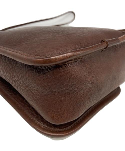 SLOW&CO（スロウアンドコー）SLOW&CO (スロウアンドコー)  Bono  Flap Vertical Shoulder Bag / ターンロック レザーショルダーバッグ ブラウンの古着・服飾アイテム