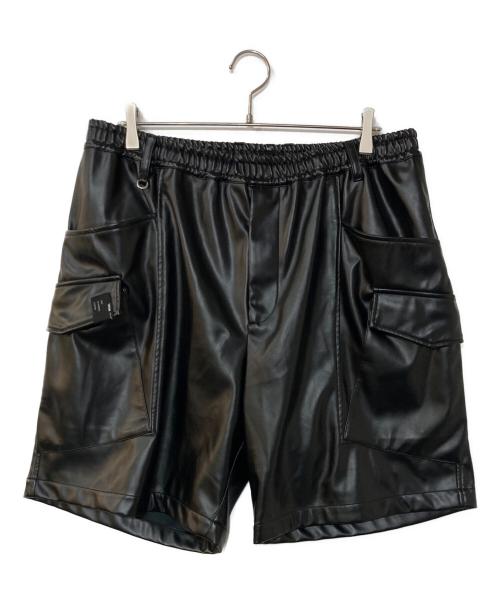 MSML（エムエスエムエル）MSML (エムエスエムエル) WIDE CARGO SHORTS FAKE LEATHER フェイクレザーハーフパンツ ブラック サイズ:XLの古着・服飾アイテム
