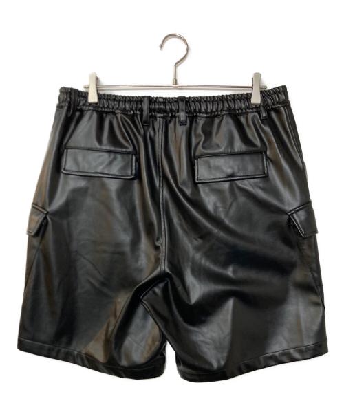 MSML（エムエスエムエル）MSML (エムエスエムエル) WIDE CARGO SHORTS FAKE LEATHER フェイクレザーハーフパンツ ブラック サイズ:XLの古着・服飾アイテム