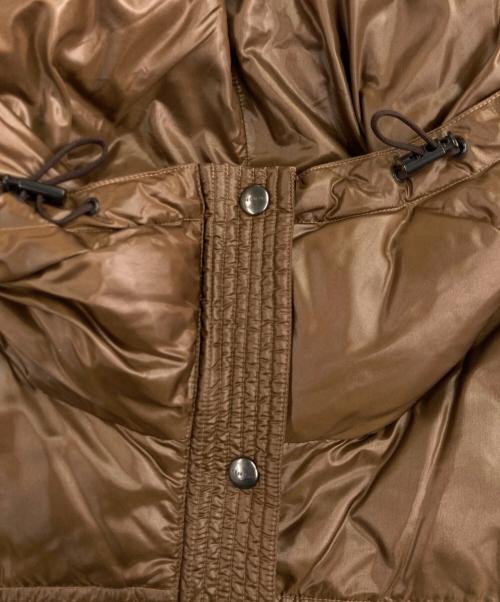 Max Mara WEEK END LINE（マックスマーラ ウイークエンドライン）Max Mara WEEK END LINE (マックスマーラ ウイークエンドライン) ダウンコート ブラウン サイズ:38の古着・服飾アイテム